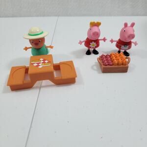 Peppa Pig Picnic And Assorted Figures 2.5" Size 82923-1M3